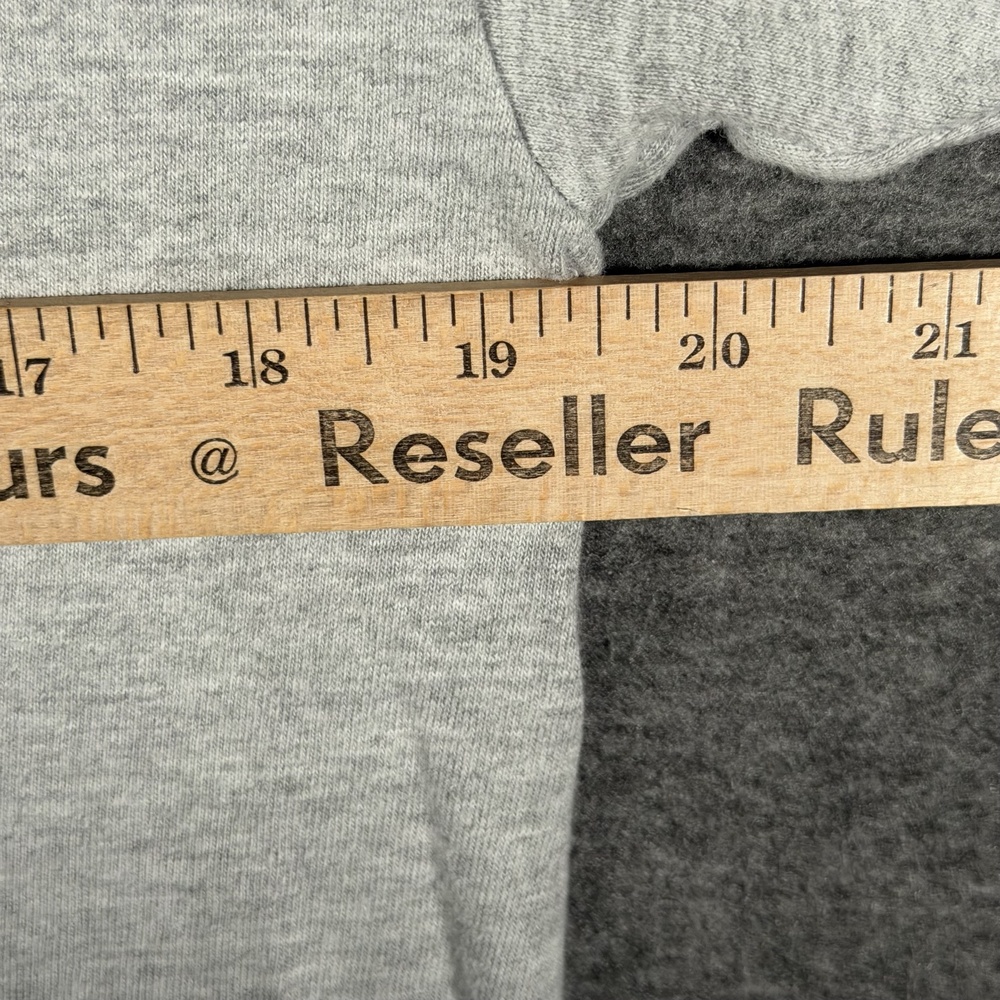 Walt Disney World Shirt Medium Gray Mickey Minnie Castle Dreams Come True Hanes - Picture 6 of 7